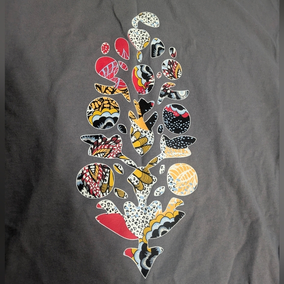 Women's Gray Top - Picture 10 of 12